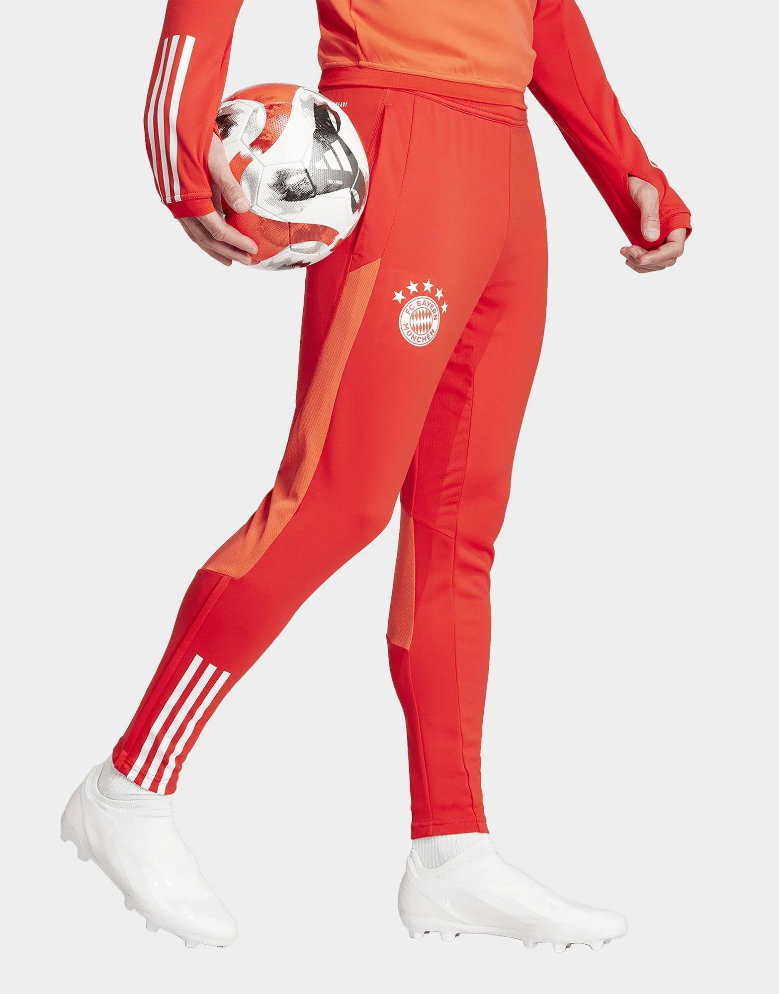 adidas Pantalón entrenamiento FC Bayern Tiro 23