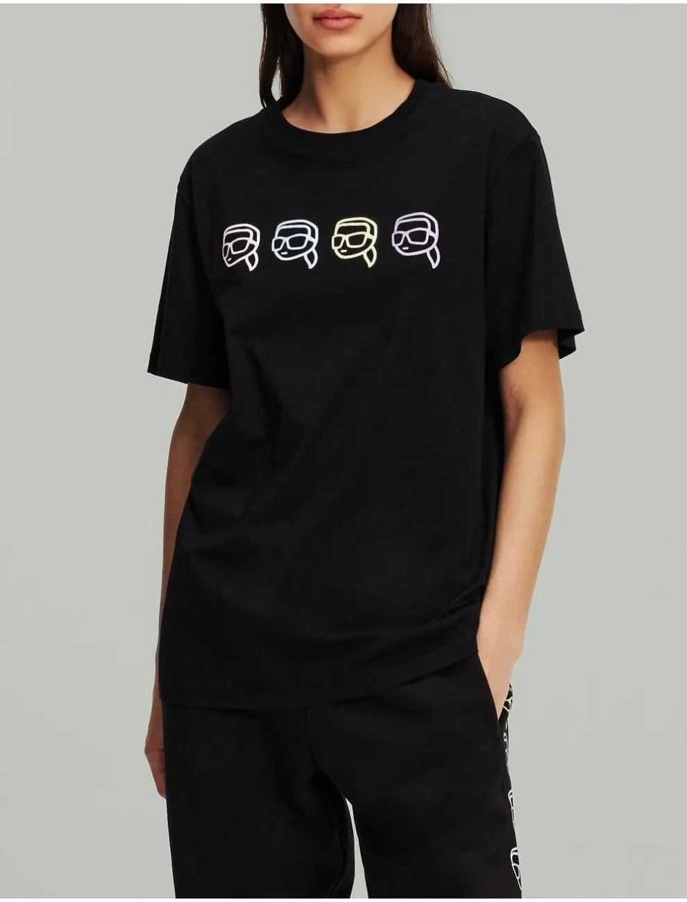 Camiseta Karl Lagerfed Ikonic 2.0 Outline Tank Negro
