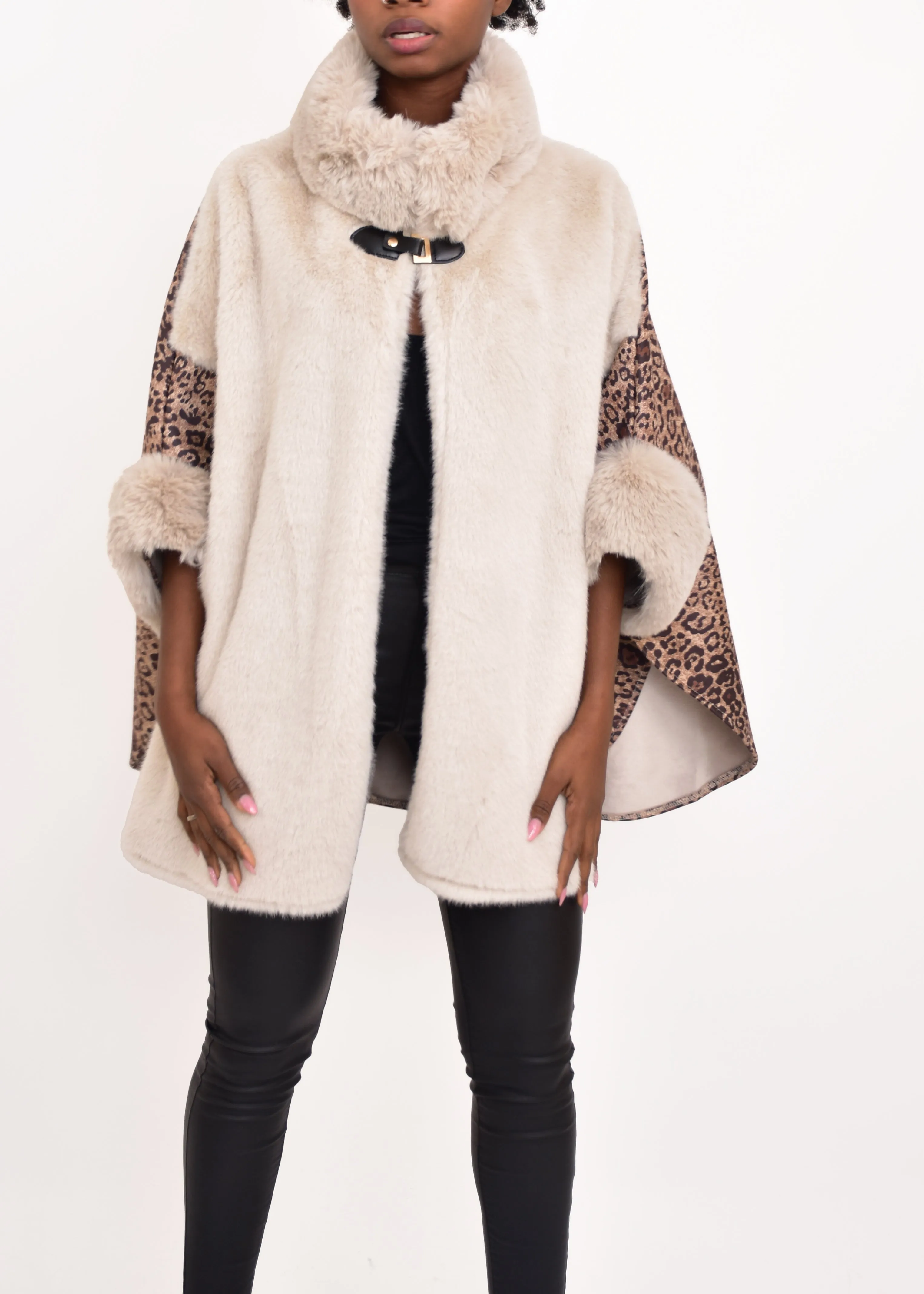 CAPA PELO ANIMAL PRINT