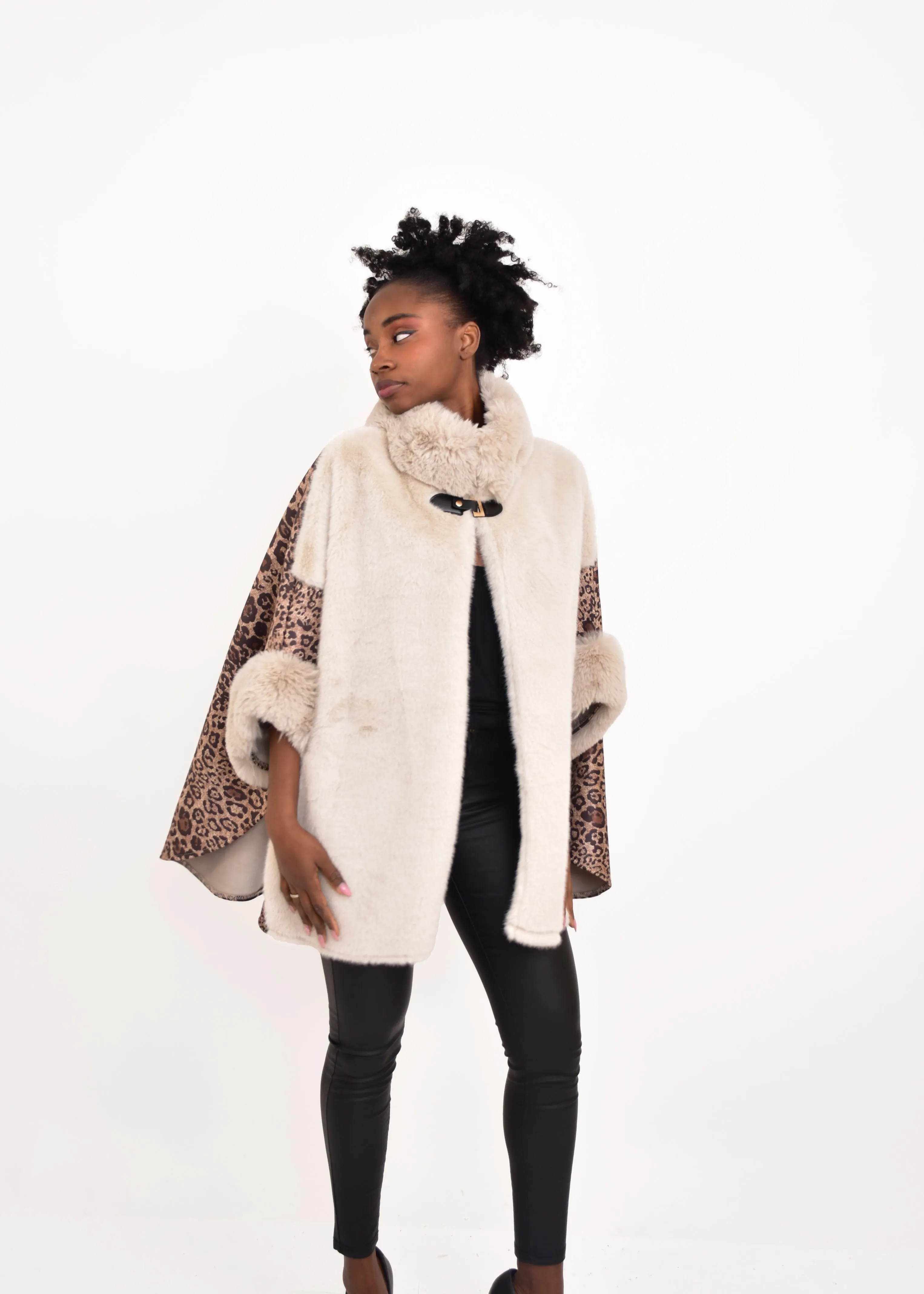 CAPA PELO ANIMAL PRINT