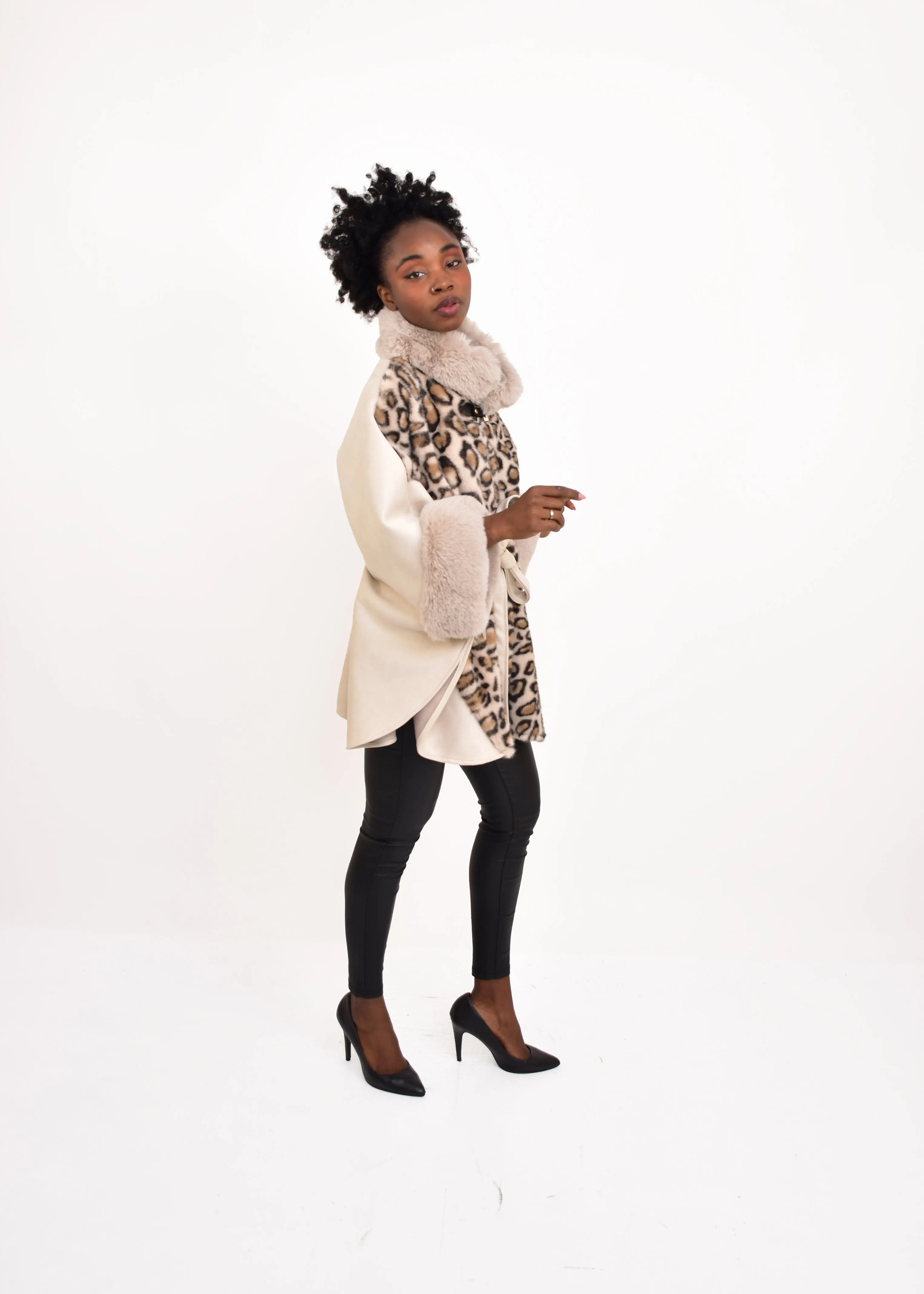 CAPA PELO ANIMAL PRINT