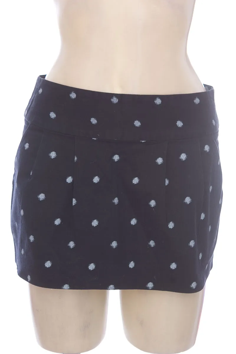 FALDA COLOR NEGRO  GAP