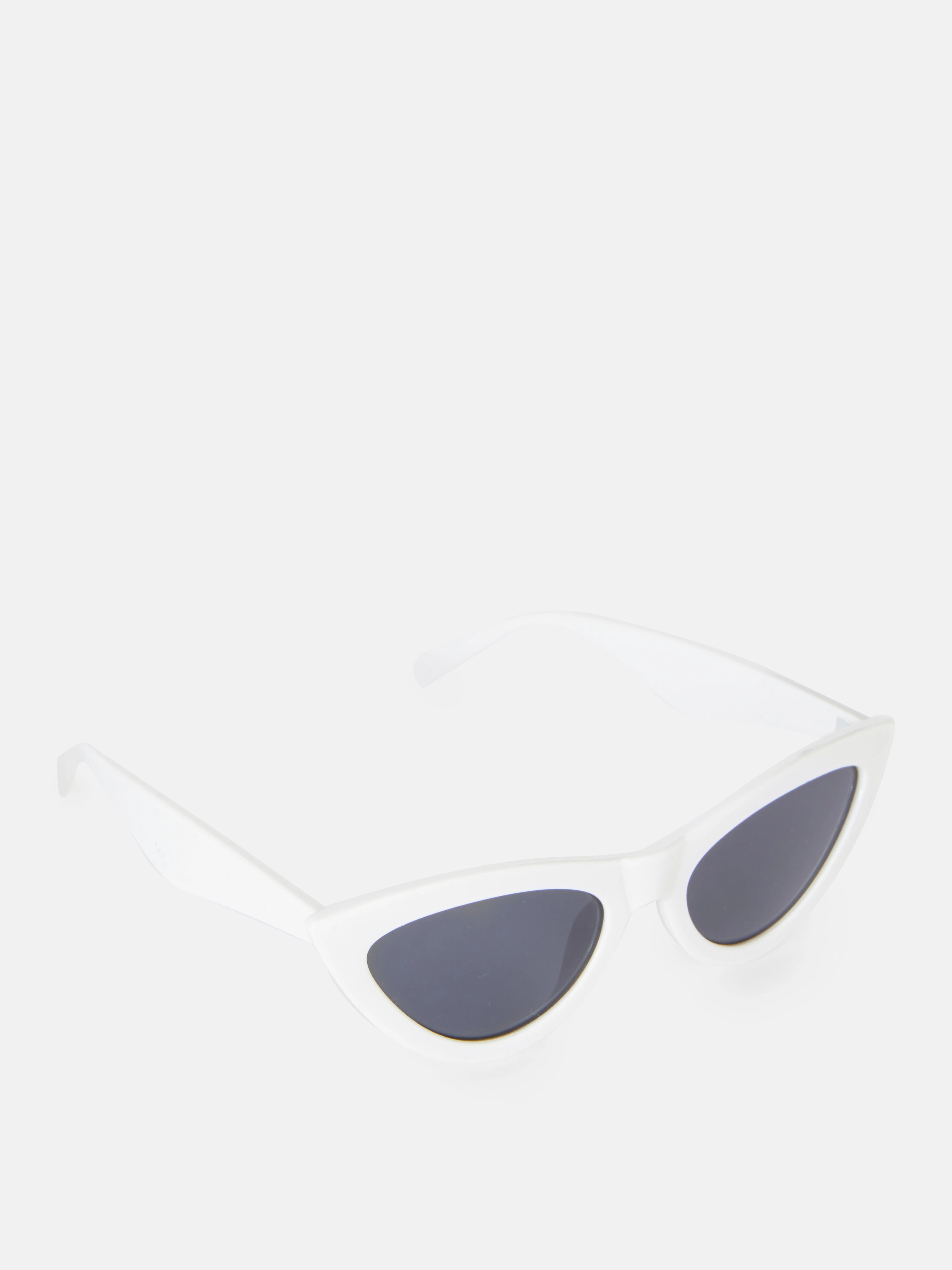 Gafas de sol finas estilo ojos de gato