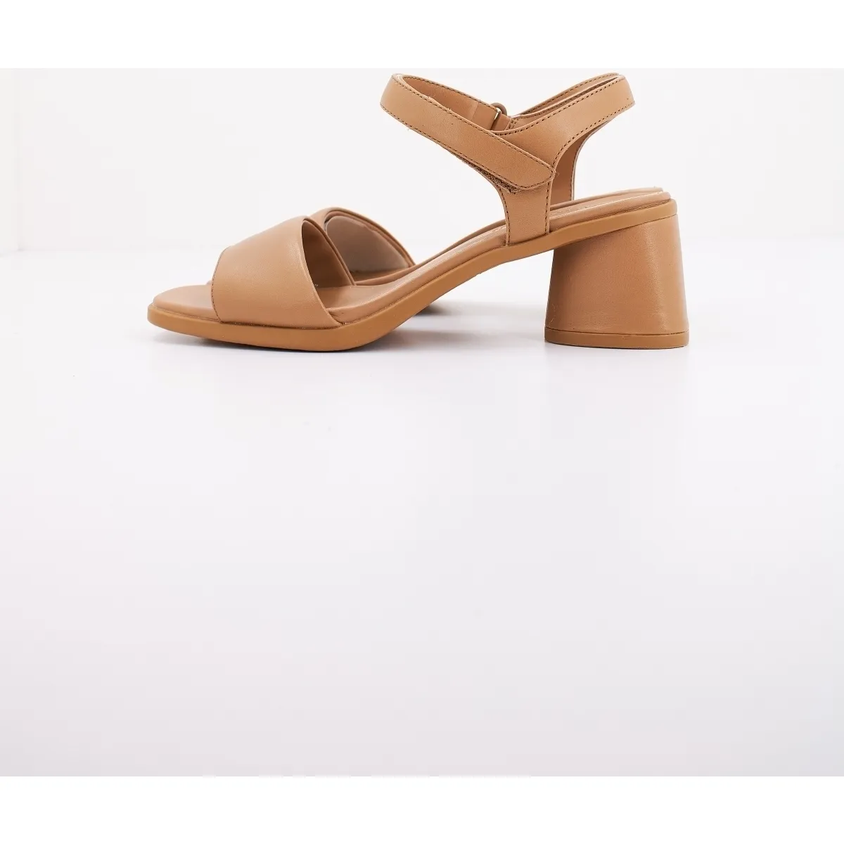 KIARA SANDAL