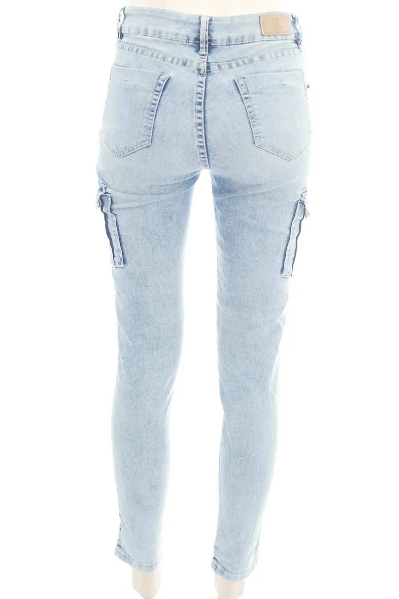 PANTALóN COLOR AZUL  DISI