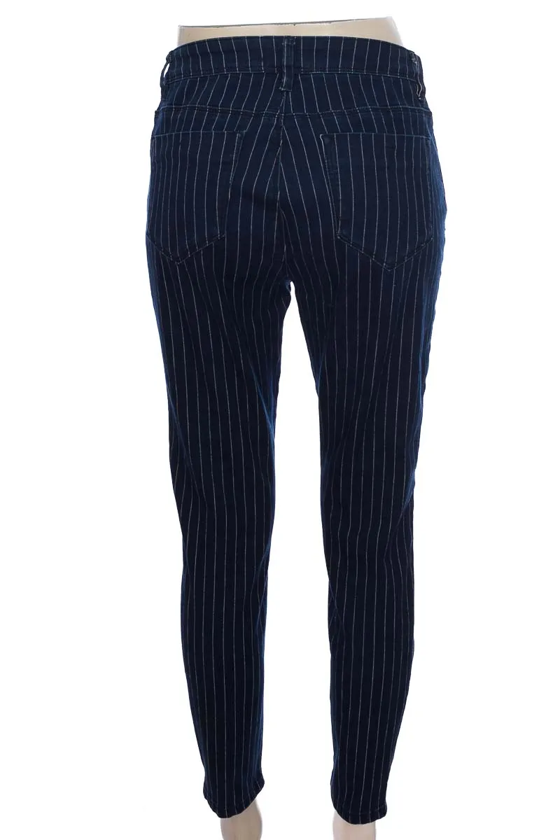 PANTALóN COLOR AZUL  GLAMOUR