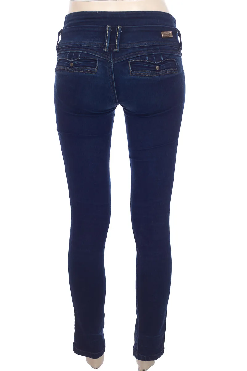 PANTALóN COLOR AZUL  SHAPELY