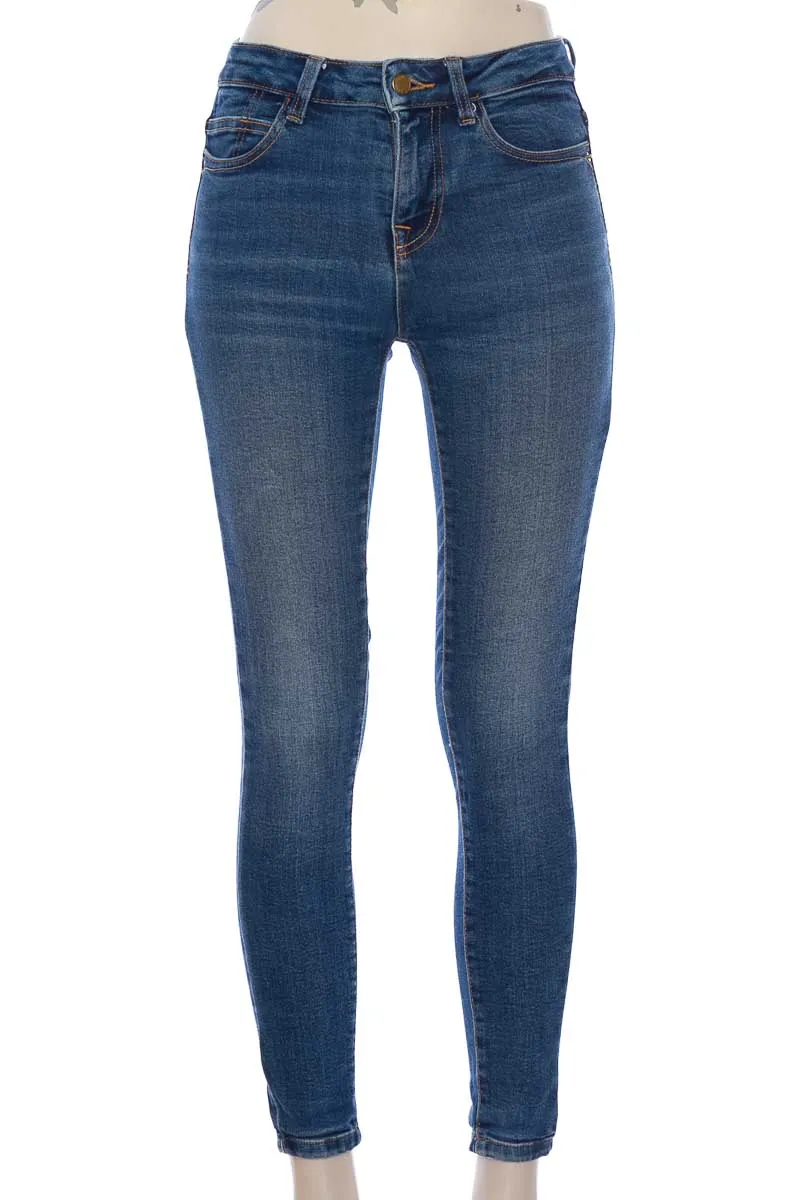 PANTALóN COLOR AZUL  ZARA