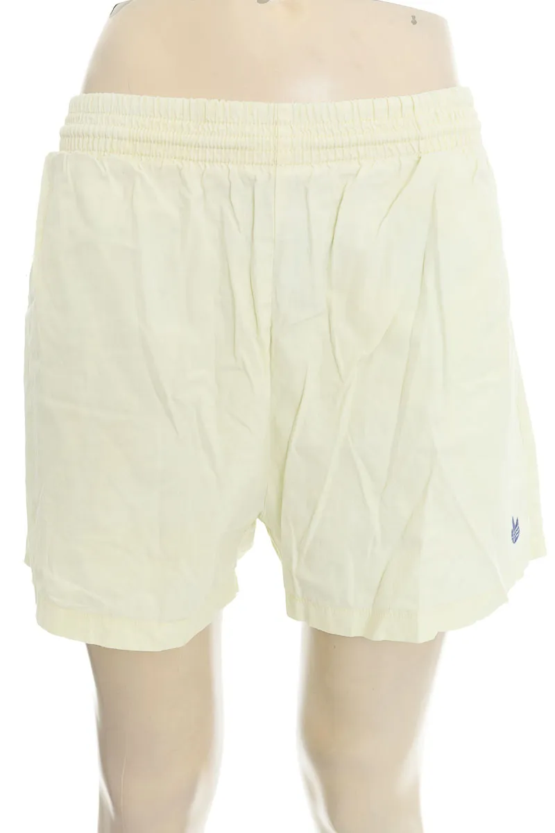 SHORT COLOR VERDE  ADIDAS