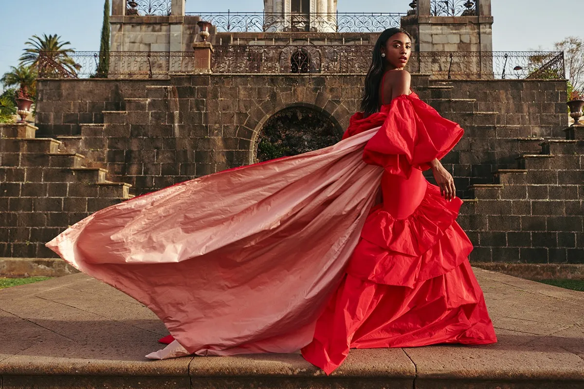 Vestido edición especial tafetán rojo volantes La Concepción 